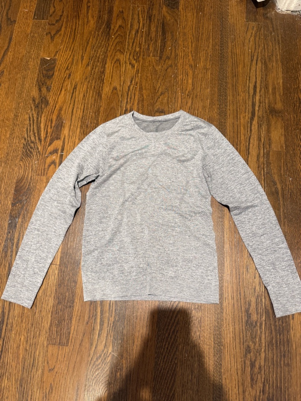 lululemon athletica Heather Gray Long Sleeve Crew Top